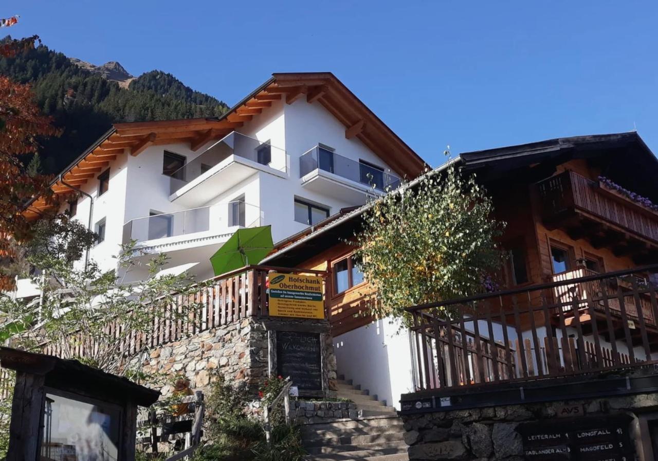 Ferienwohnung Oberhochmuthof Tirolo Exterior photo